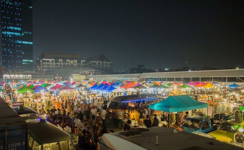 , Ditch the crowds at Artbox Singapore and check out these 9 markets in Bangkok instead