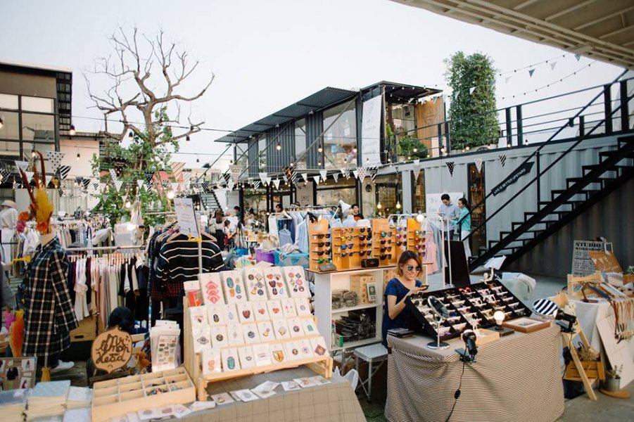 , Ditch the crowds at Artbox Singapore and check out these 9 markets in Bangkok instead