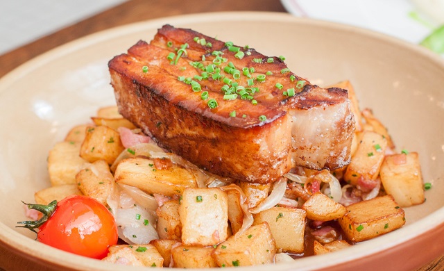 Crispy pork belly at Balzac, Singapore