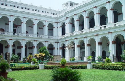 Court Yard of India Museum, Kolkata. Credit: en:User:Mjanich / Wikimedia Commons