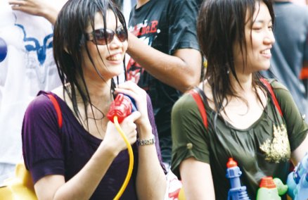 Splashy Songkran Party at CentralWorld