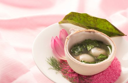 Clear soup with rambutan and soursop