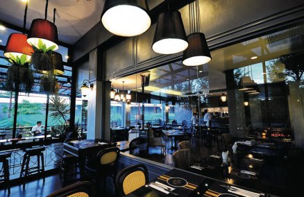 Aston Gastro Bar