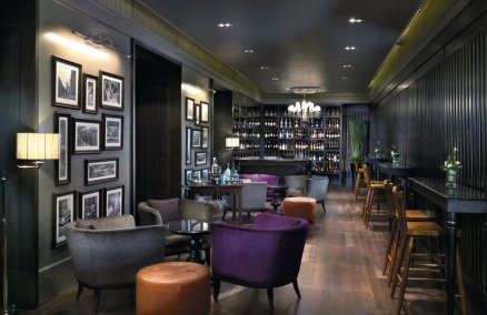 Manhattan Bar