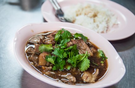 Charoen Saeng Silom