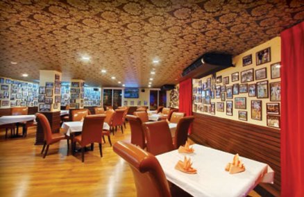 Home Run Bar and Grill