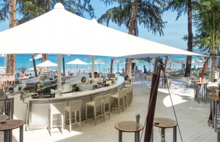 Catch Beach Club Via www.twinpalms-phuket.com