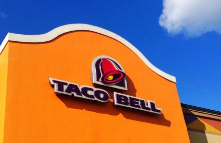 Taco Bell. Credit: Mike Mozart/Flickr