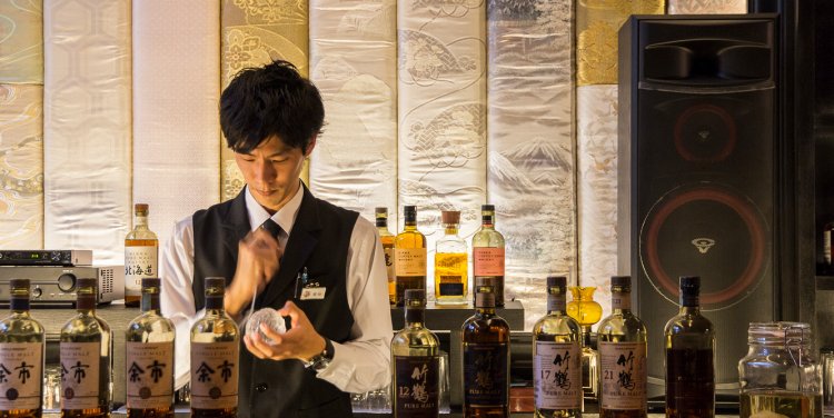 jap_bar5.jpg