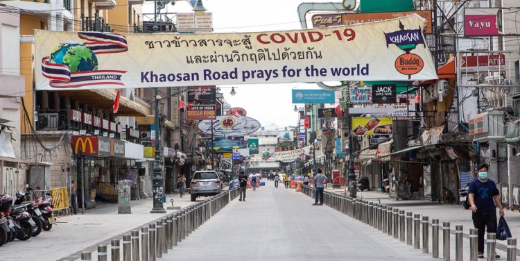 Khaosan Road By Poonsawat “Toh” Suttama