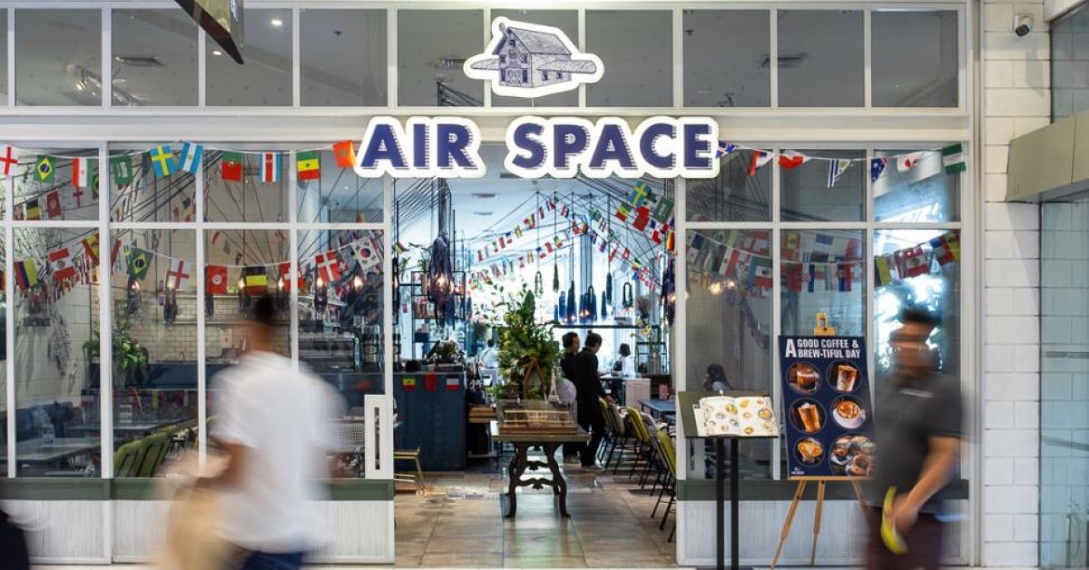 Air Space | BK Magazine Online