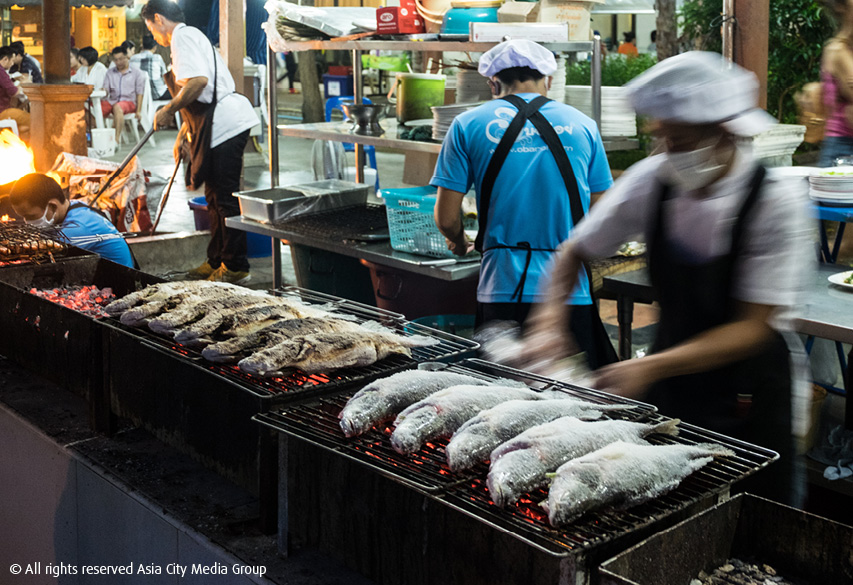 Revisiting Bangkok's best old-school seafood restaurants | BK Magazine ...