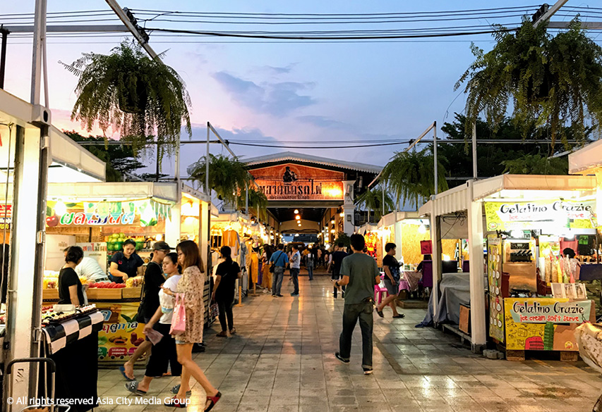 19 Night Markets in Bangkok to Shop for Affordable Clothes, IG-worthy  Street Food and More