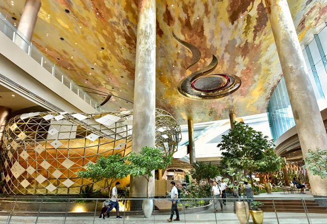 Iconsiam Food Hall decoration